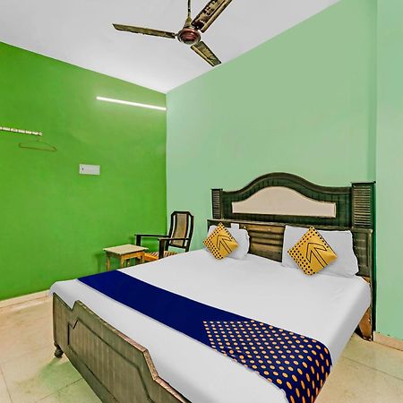 Spot On 81122 Saket Honest Hotel Ayodhya Ngoại thất bức ảnh