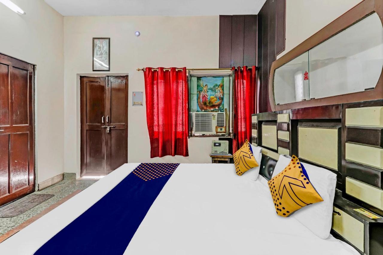 Spot On 81122 Saket Honest Hotel Ayodhya Ngoại thất bức ảnh